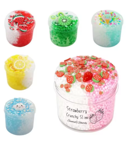 صورة مجموعة كرة إسفنجية كريستالية ناعمة سعة 70 مل لامعة وشفافة على شكل فراولة كيوي لتخفيف التوتر