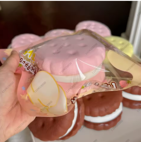 صورة اسفنجي مقلد كعكة ضغط لعبة تململ اللعب الكبيرة كوكي البسكويت بطيئة الارتفاع اسفنجي القلق ضد الإجهاد اسفنجي هدايا الاطفال